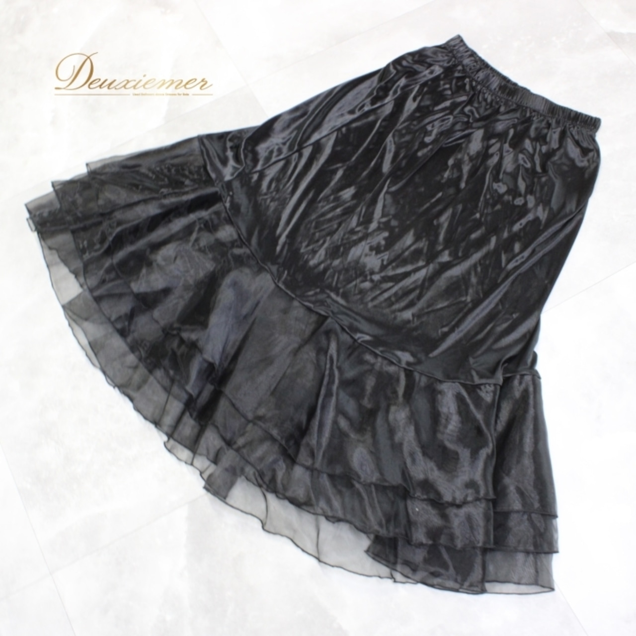 社交ダンス 衣装 スタンダード スカート パニエ ペチコート レッスンウェア 無地 ICHIOKU イチオク ブラック系 黒 シンプル 差し色 上品 スカート丈 約83cm ウエストゴム 伸縮性 ポリエステル ポリウレタン ドレス 装飾 ステージ 衣装 お洒落 パーティー レディース 用途 多様 シンプルデザイン ふんわり フレア 貼付き 便利 着回し 仕立てやすい