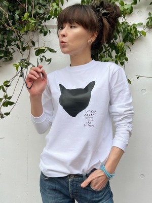 Cat Silhouette White Long Tシャツ (Black Ink)