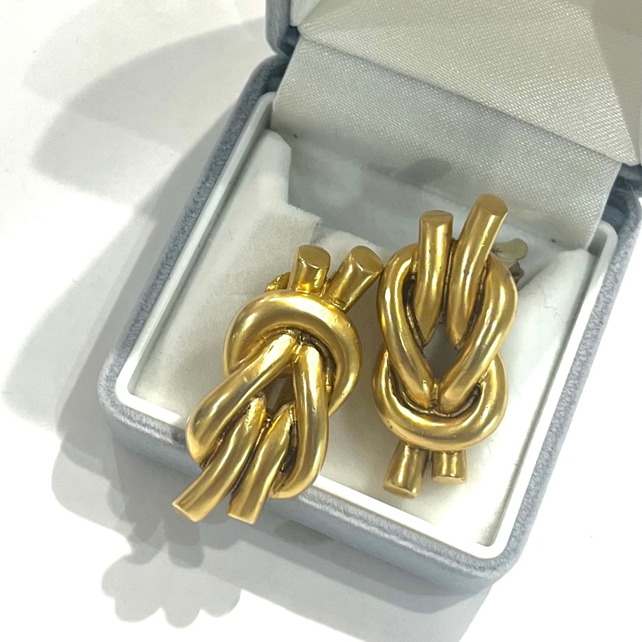 希少【Hanae Mori】結ノットモチーフ イヤリング クラシック3.5cm×2cm