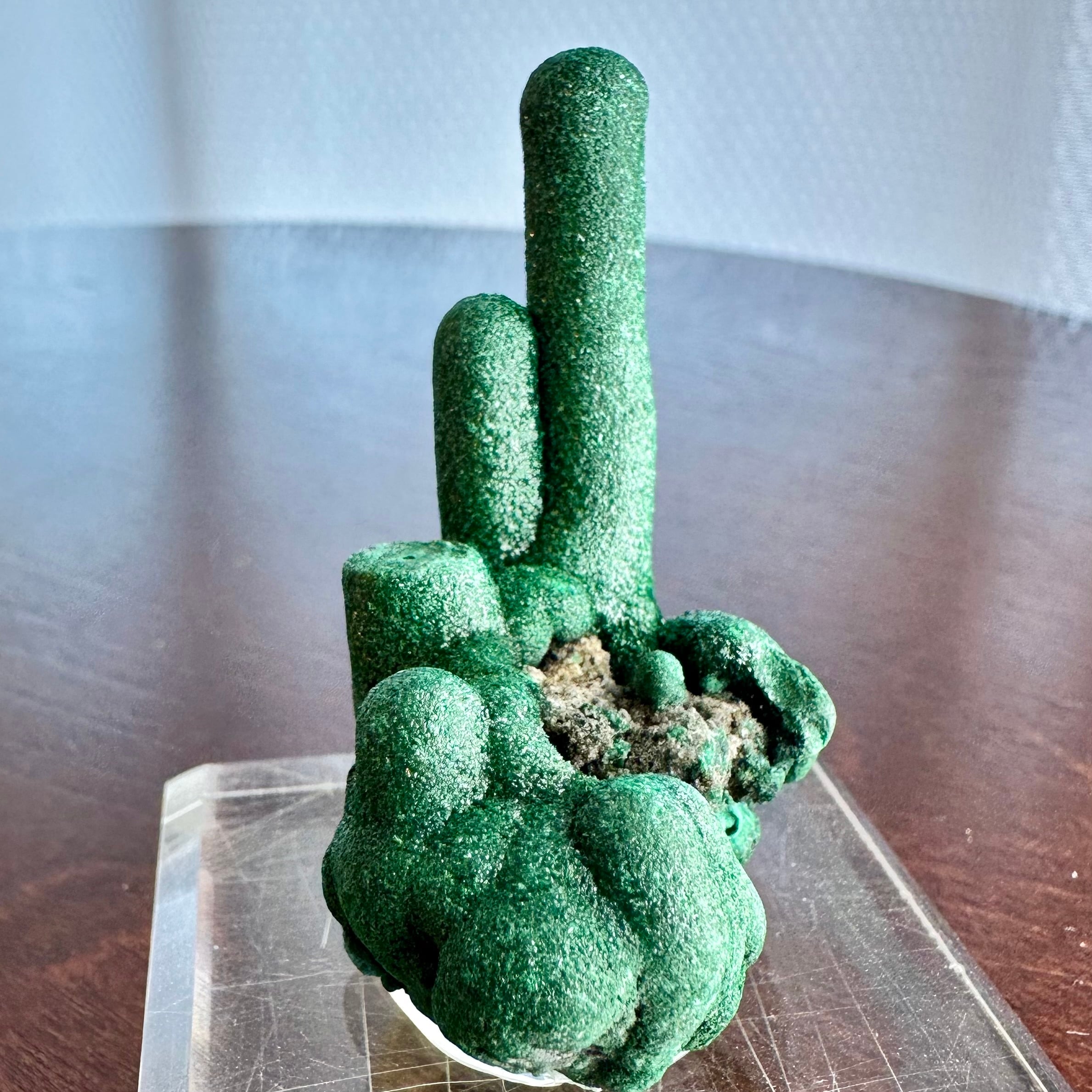 Malachite | PEANUTS MINERALS