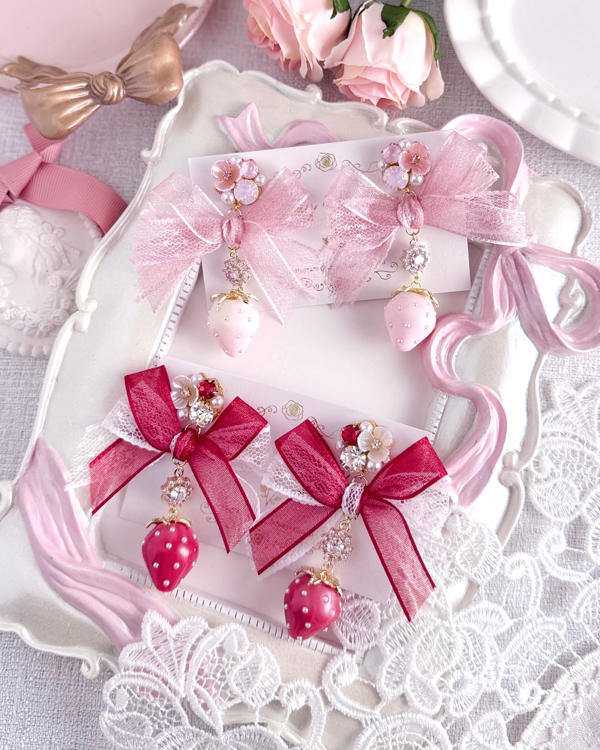 いちごモチーフピアス/イヤリング【ST-38】