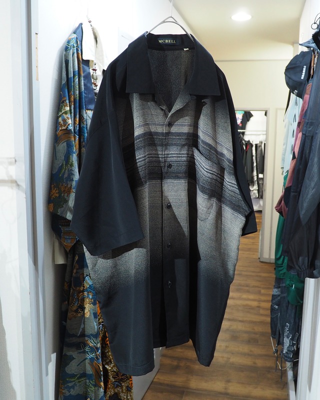 1990s Beautiful Overlap gradation line pattern vintage Drape loose Open collar Shirt