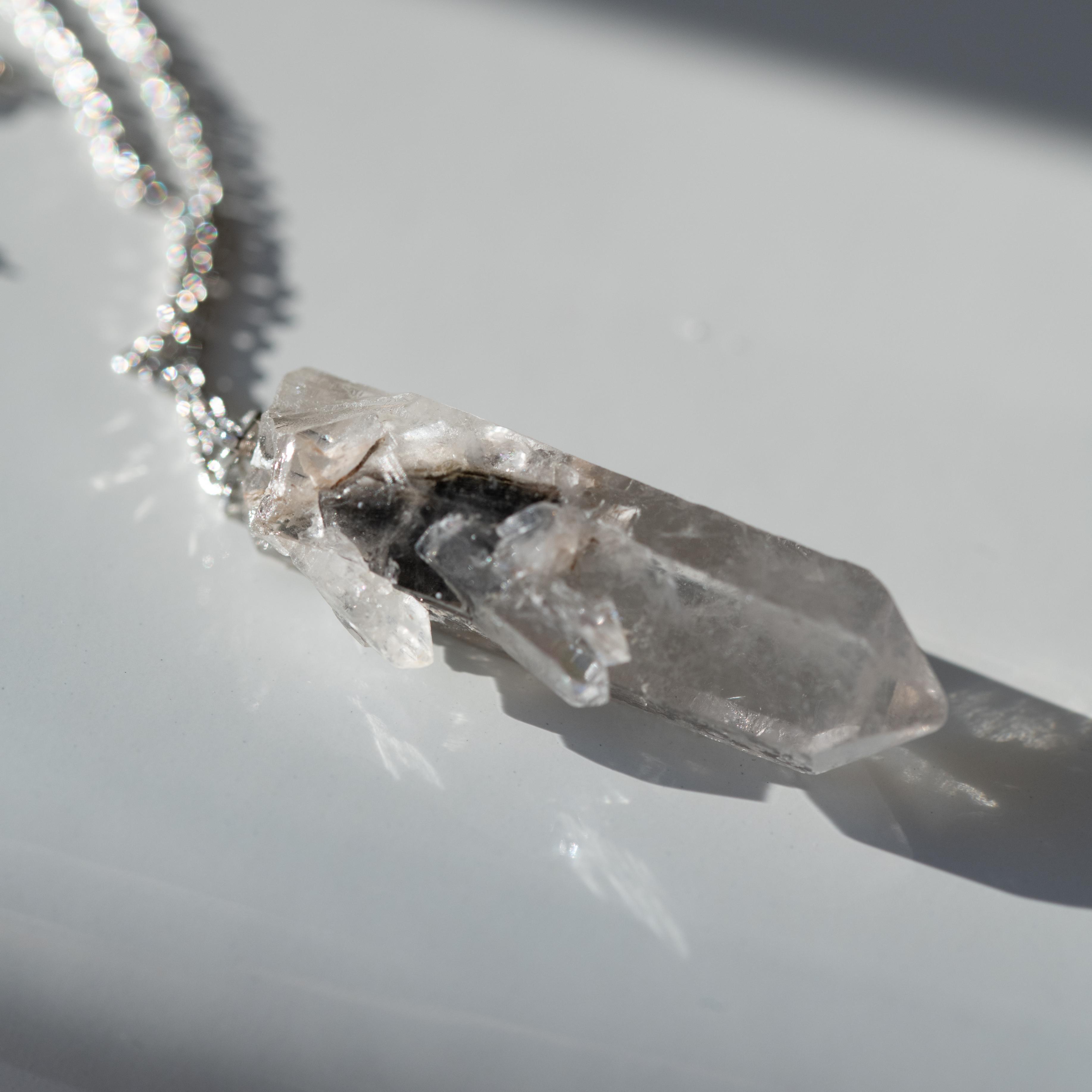 一点物】 クォーツ (水晶) ネックレス 原石 鉱物 天然石 ハンドメイド