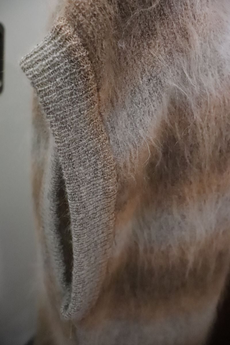 FUMIE=TANAKA フミエタナカ gradation mohair knit vest (BEIGE