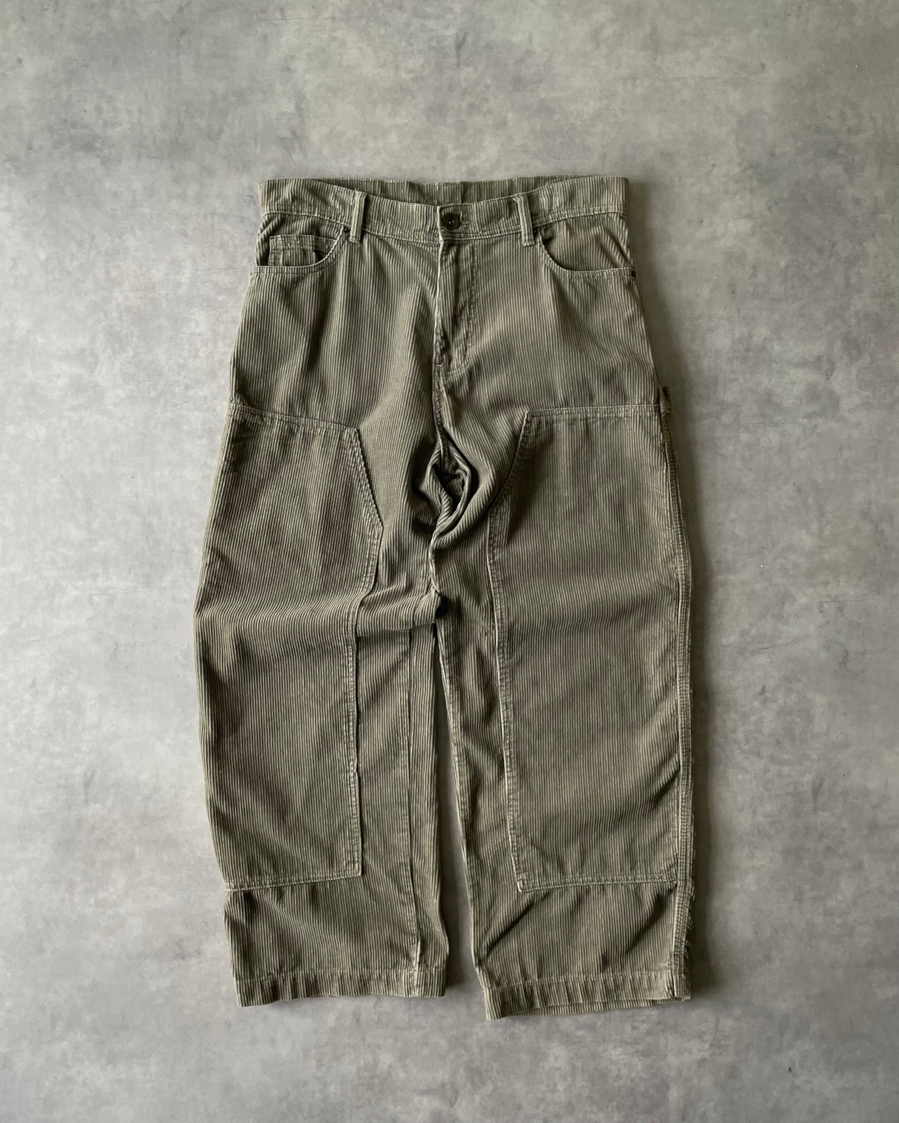 NO BOUNDARIES Double Knee Corduroy Painter Pants | VOLAR