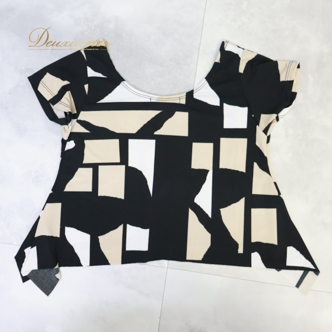 ベリーダンス 衣装 上下セット ブラウン系 miyamiya レッスン 練習 トップス ズボン パンツ ボトムス 茶 黒 白 光沢 ハーレムパンツ ツーピース セットアップ 伸縮 ストレッチ ブラック系 ホワイト系 ベージュ系