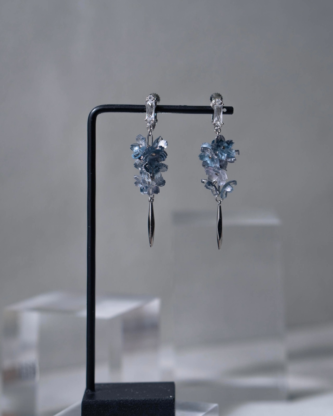 零れ桜【夜桜色】