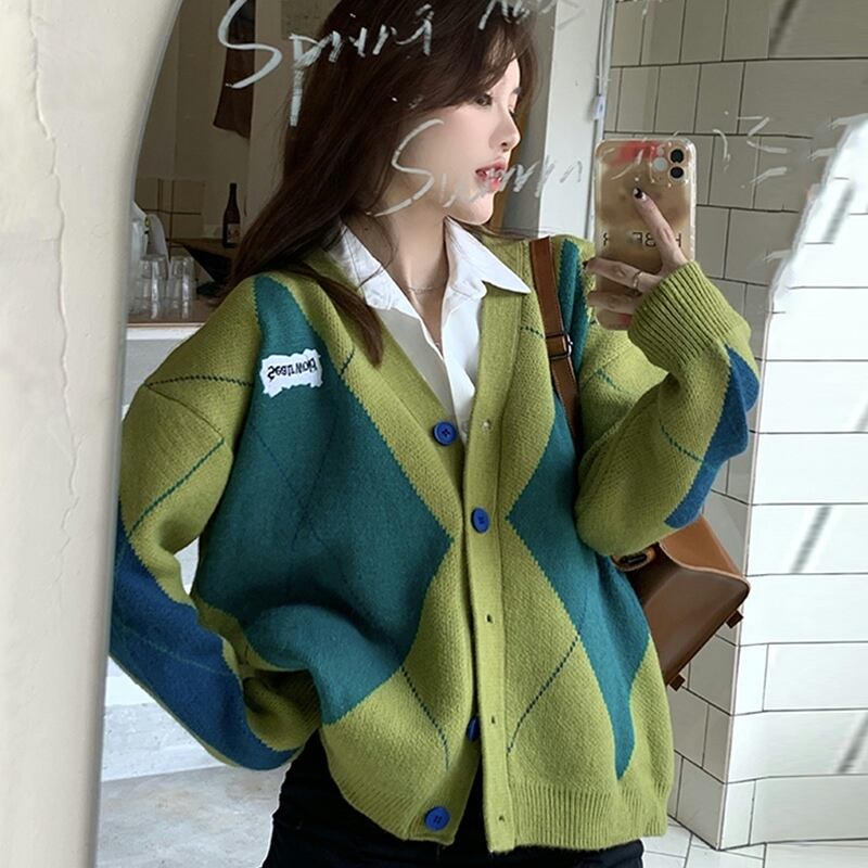 セーター ジャケット スプリングオータムスタンダードルーズVネックニットカーディガン レトロ 春物 秋物 試着室65769899646