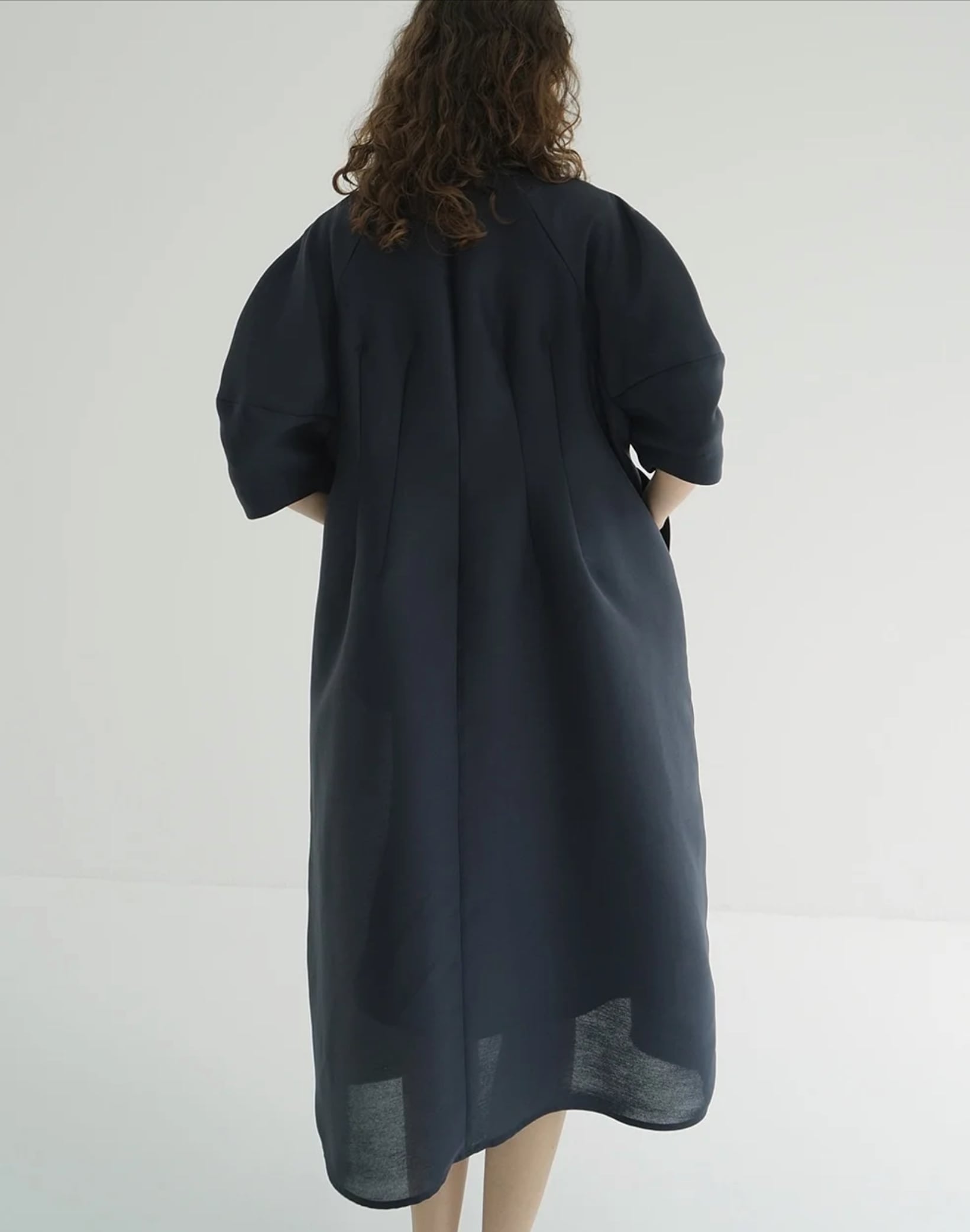 【試着のみ】CLANE FORM SLEEVE ONEPIECE サイズ2 試着のみ】CLANE FORM SLEEVE ONEPIECE サイズ2