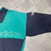 【神配色】アディダス スウェット 80s 銀タグ ロゴ刺繍 ゆるだぼ 美品 希少