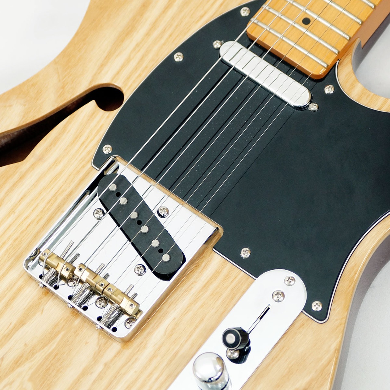 Sire Larry Carlton T7TV (NT/Natural) [USED]