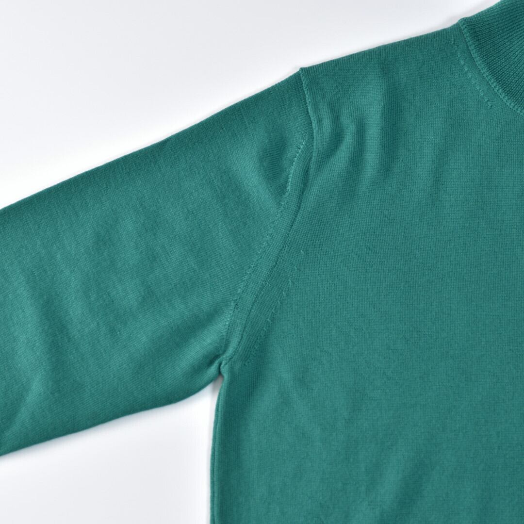 mooncastle ムーンキャッスル ウールモックネックセーター・グラスグリーン 色違いやリピートでご購入いただいています!