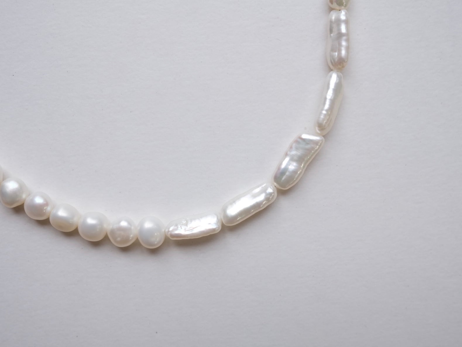 PREEK “CLASSIC HALF &HALF NECKLACE “ | Lapel online store