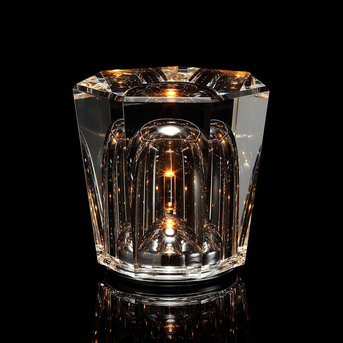 ambienTec アンビエンテック Xtal クリスタル | MARK