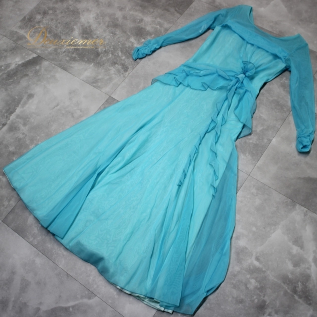 社交ダンス 衣装 スタンダード ドレス ワンピース レッスンウェア パーティドレス レディース オールシーズン ライトブルー系 水色 長袖 レース 社交ダンス ドレス 女性用 ルーズフィット おしゃれ 裾広がり シンプルデザイン 日本製 軽量 伸縮性 通気性 フォーマル パーティー イベント 体型カバー 長丈 コスチューム 着やすい