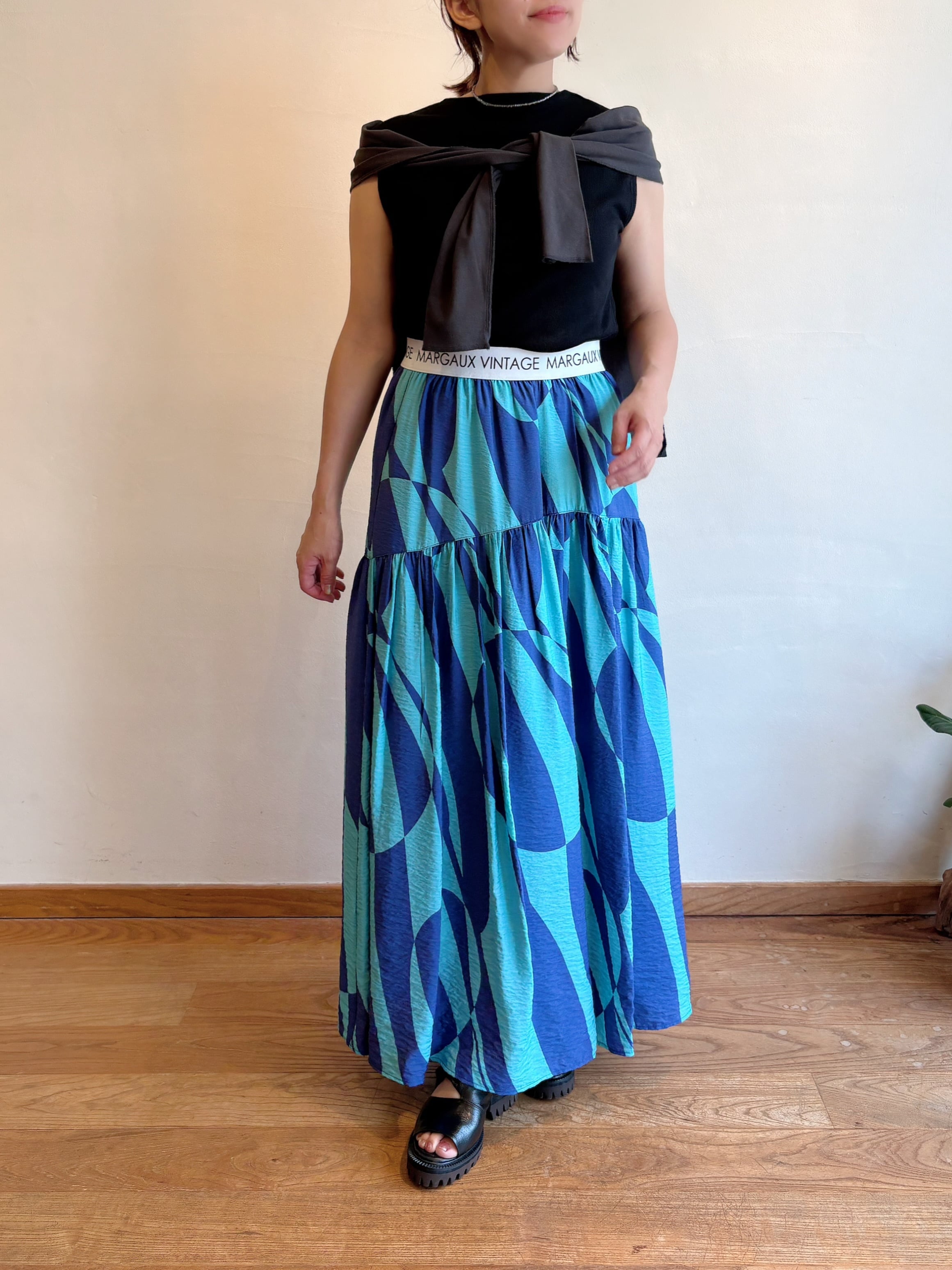 MARGAUX VINTAGE マルゴーヴィンテージ ジオメトリックスカート MARGAUX VINTAGE / ロゴウエストジオメトリックスカート | anouk