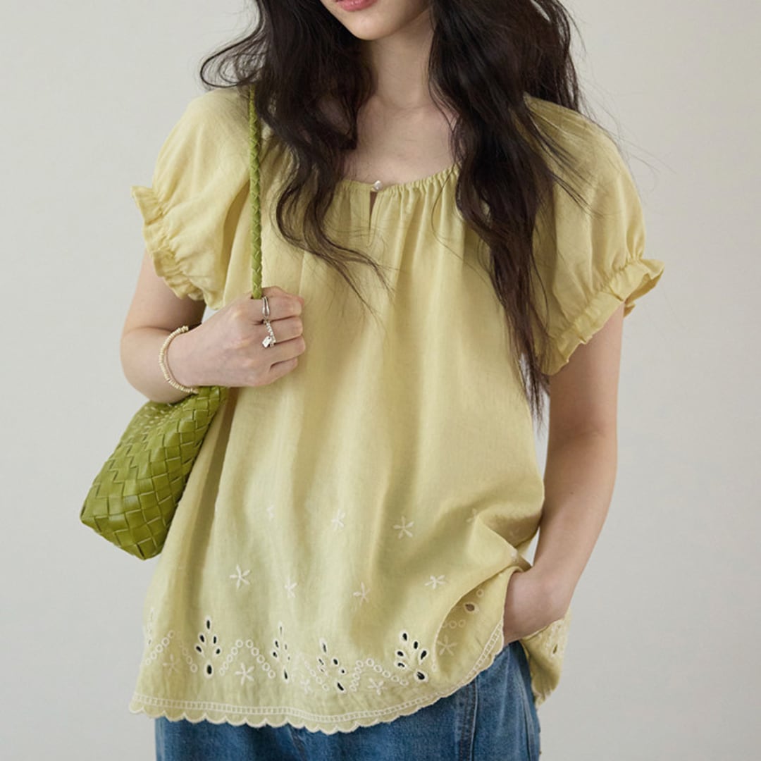 gather sleeve blouse