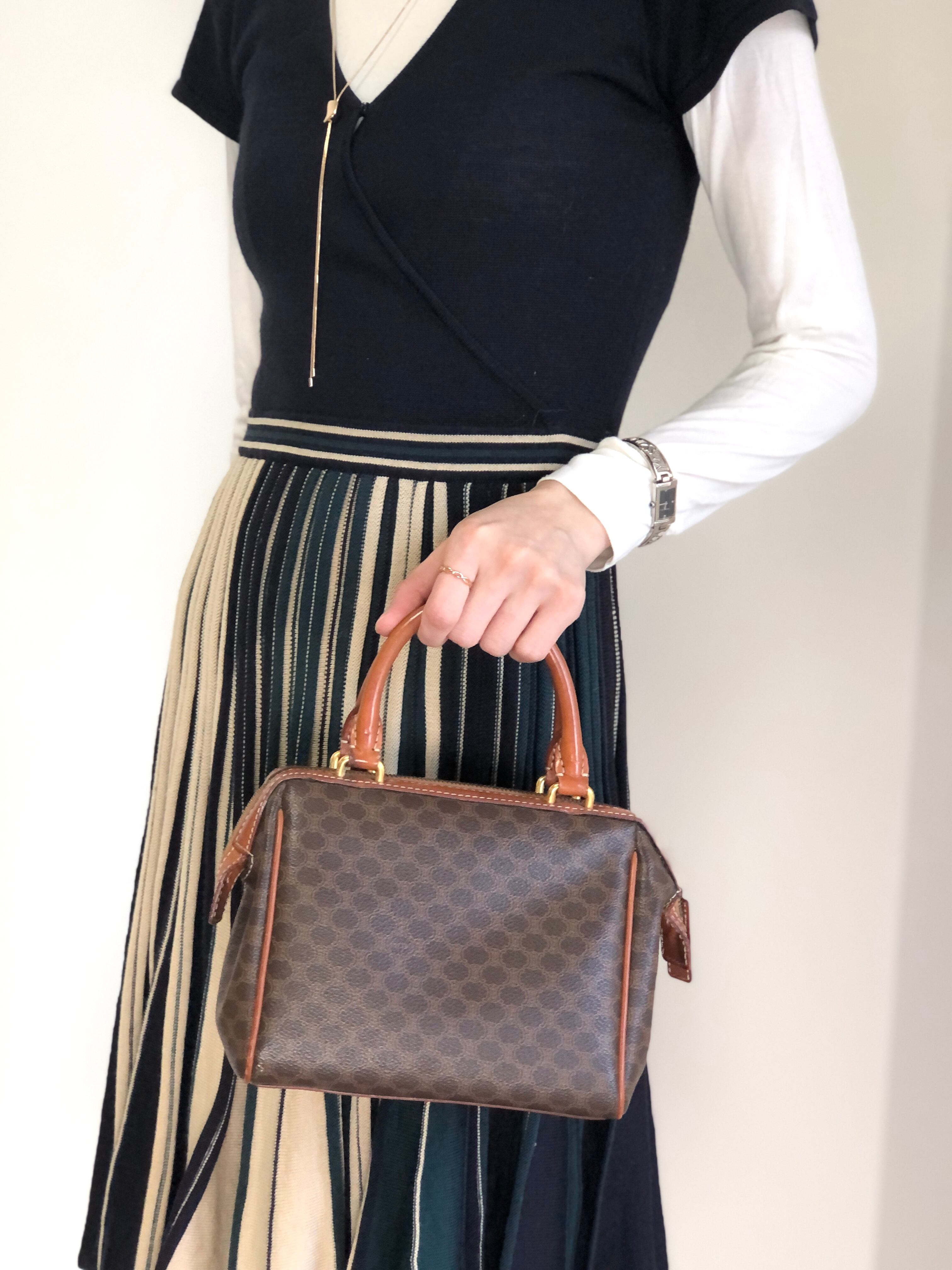 CELINE　ハンドバッグ　マカダム　トリオンフ　ミニ　2way PVC　レザー CELINE セリーヌ マカダム ショルダーバッグ ブラック PVCレザー ミニ