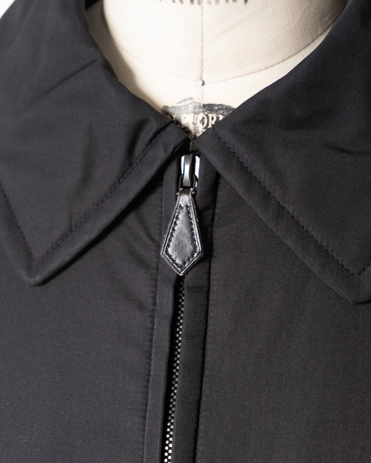 〈Hermès by martin margiela〉Silk zip blouson