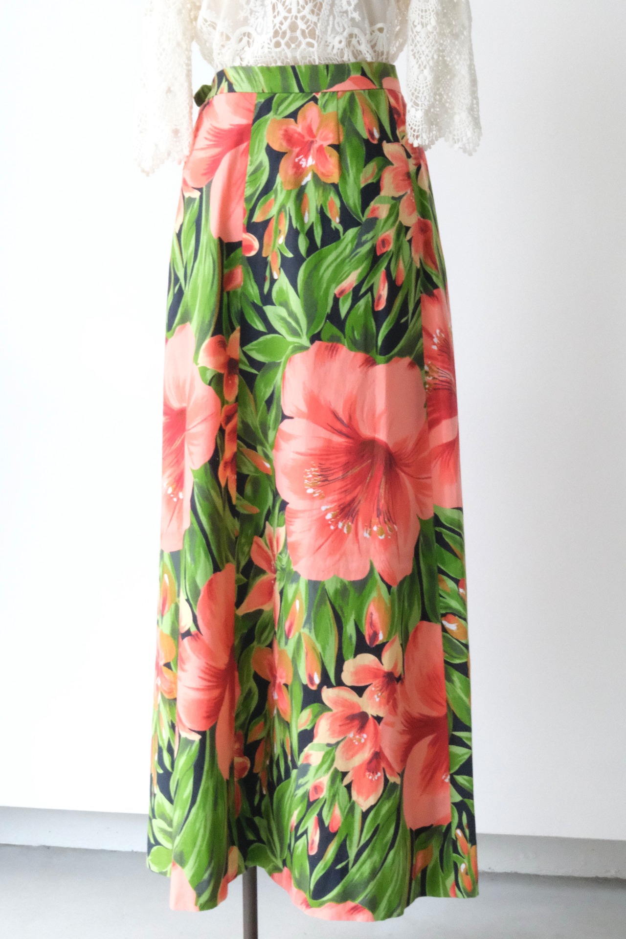 Tropical floral maxi skirt