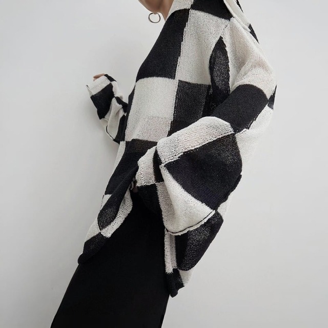 Oversized checkerboard knit sweater C1248