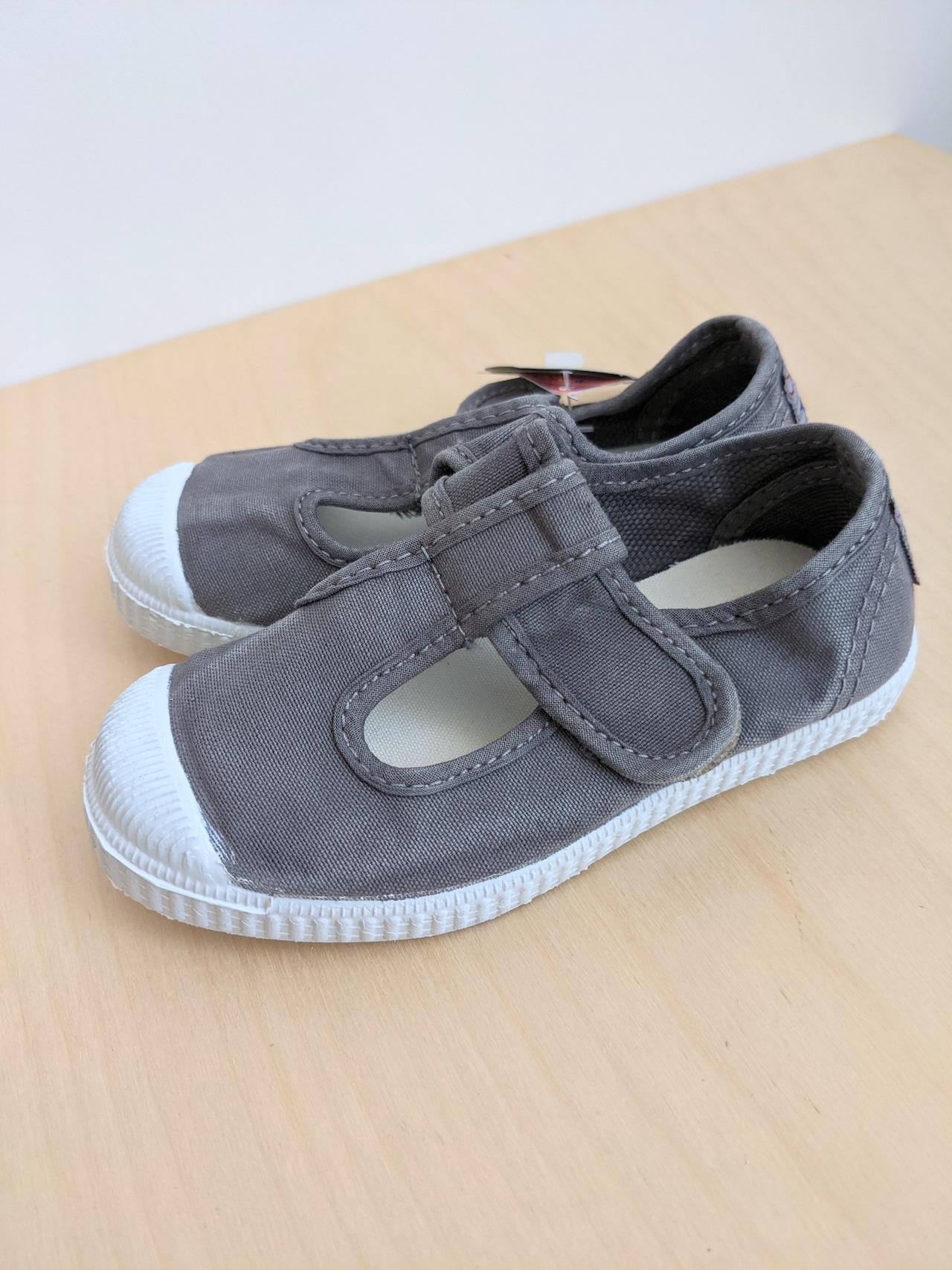 T-Strap Deck Shoes (むら染めGris)  / Cienta