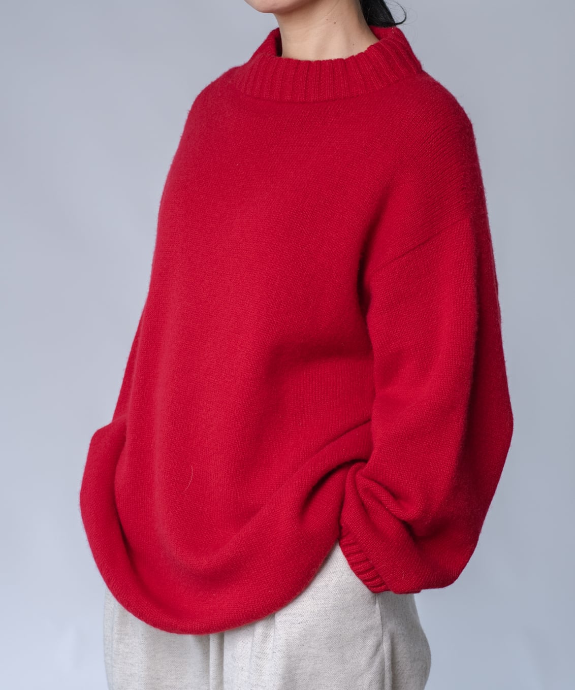 【予約販売】　手編み機で編んだカシミヤ糸（NO.18)のセーターsize 04.05　（CAA-922）