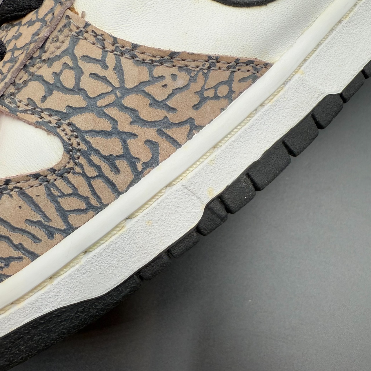 2002 ×SUPERME DUNK SB WHITE CEMENT 304292-001