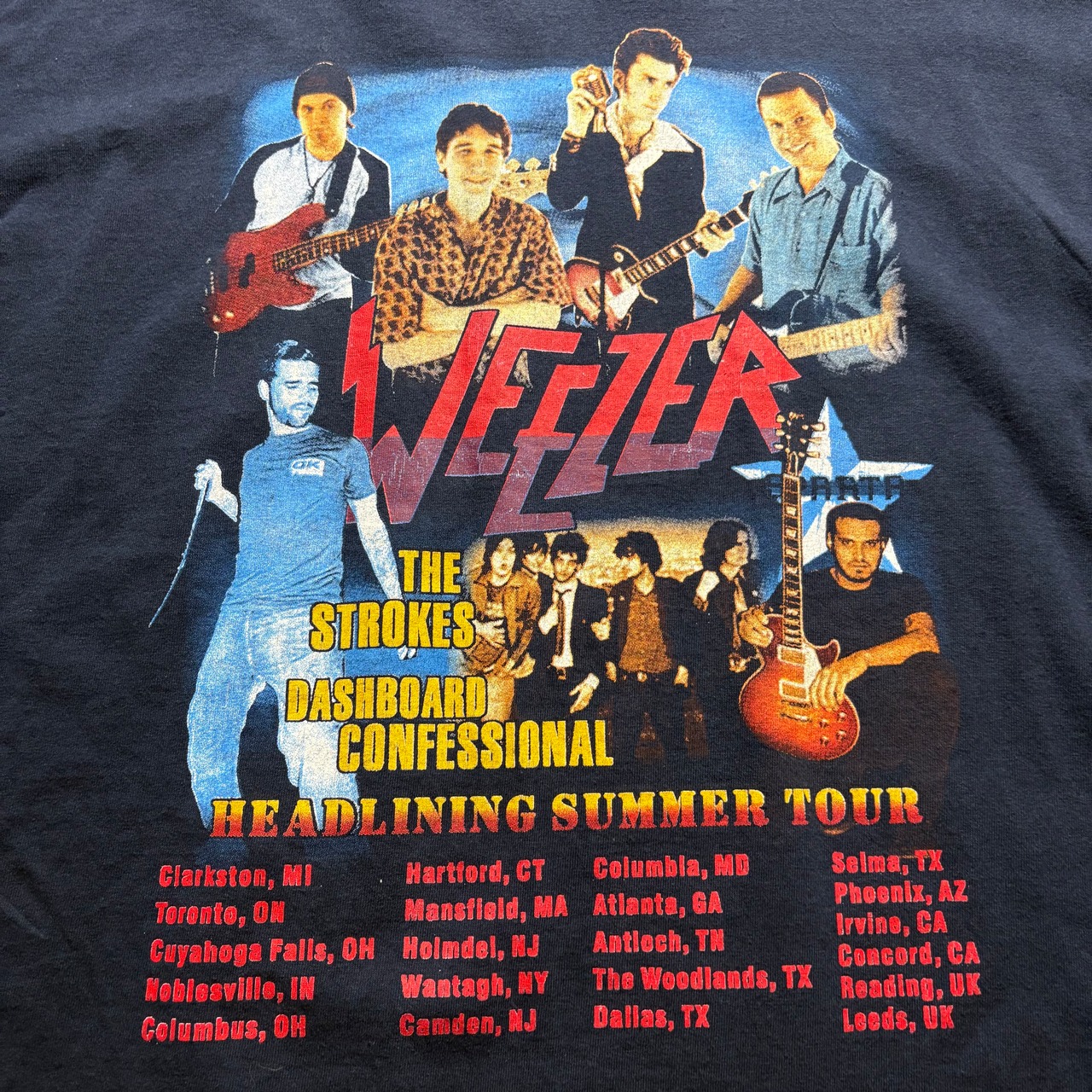 vintage 2002’s WEEZER music tour tee