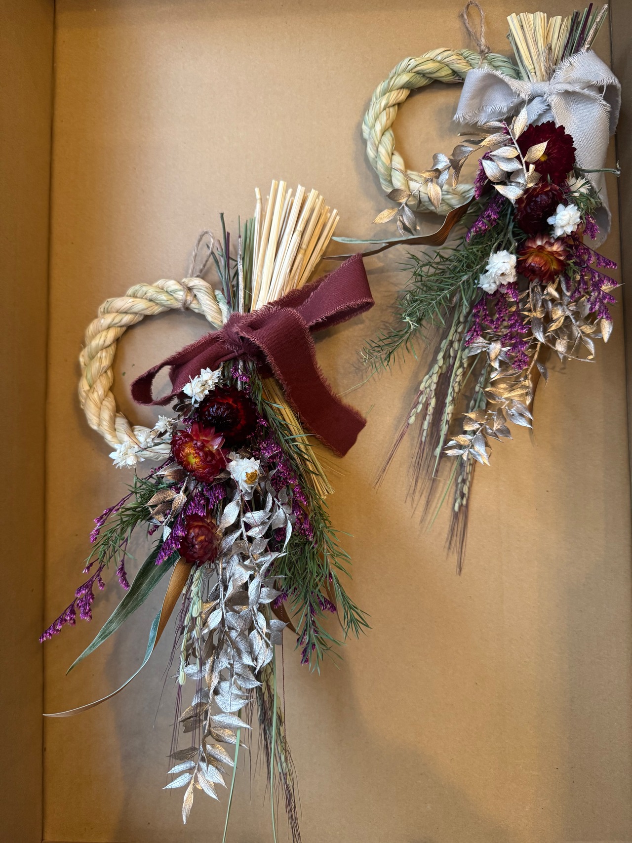 しめ縄飾りS プラチナレッド