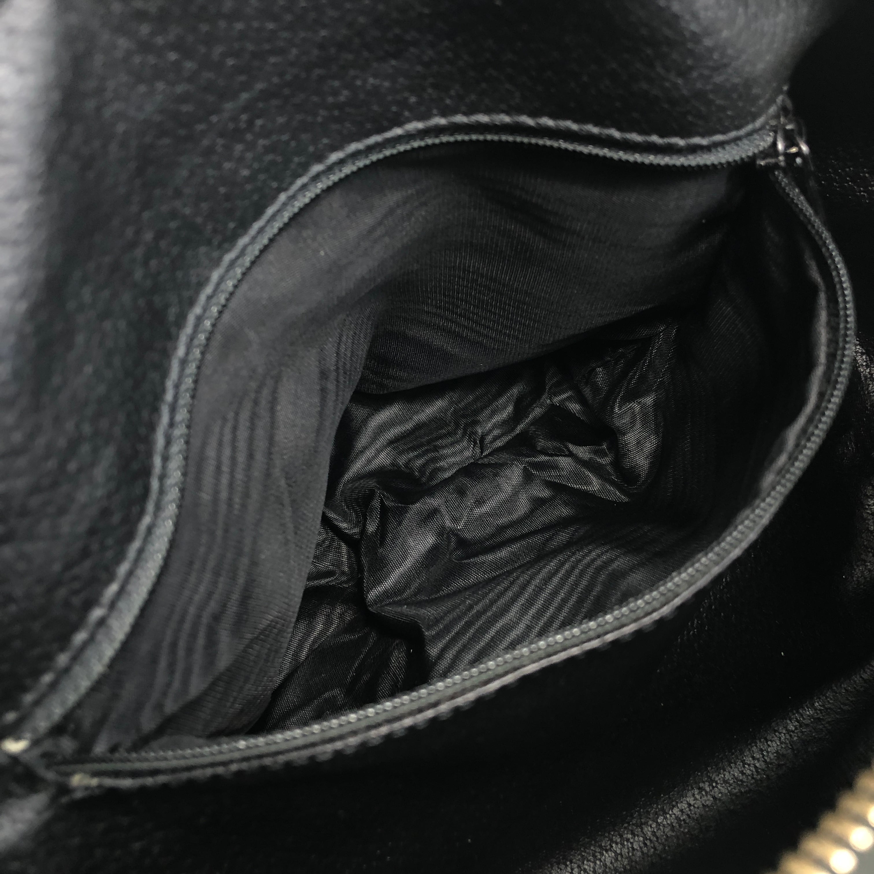 CELINE セリーヌ マカダム ショルダーバッグ ブラック ブラゾン型押し