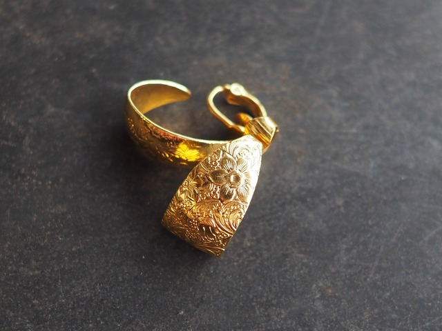 AMERICA 1970's ~ 1990's Vintage design earring