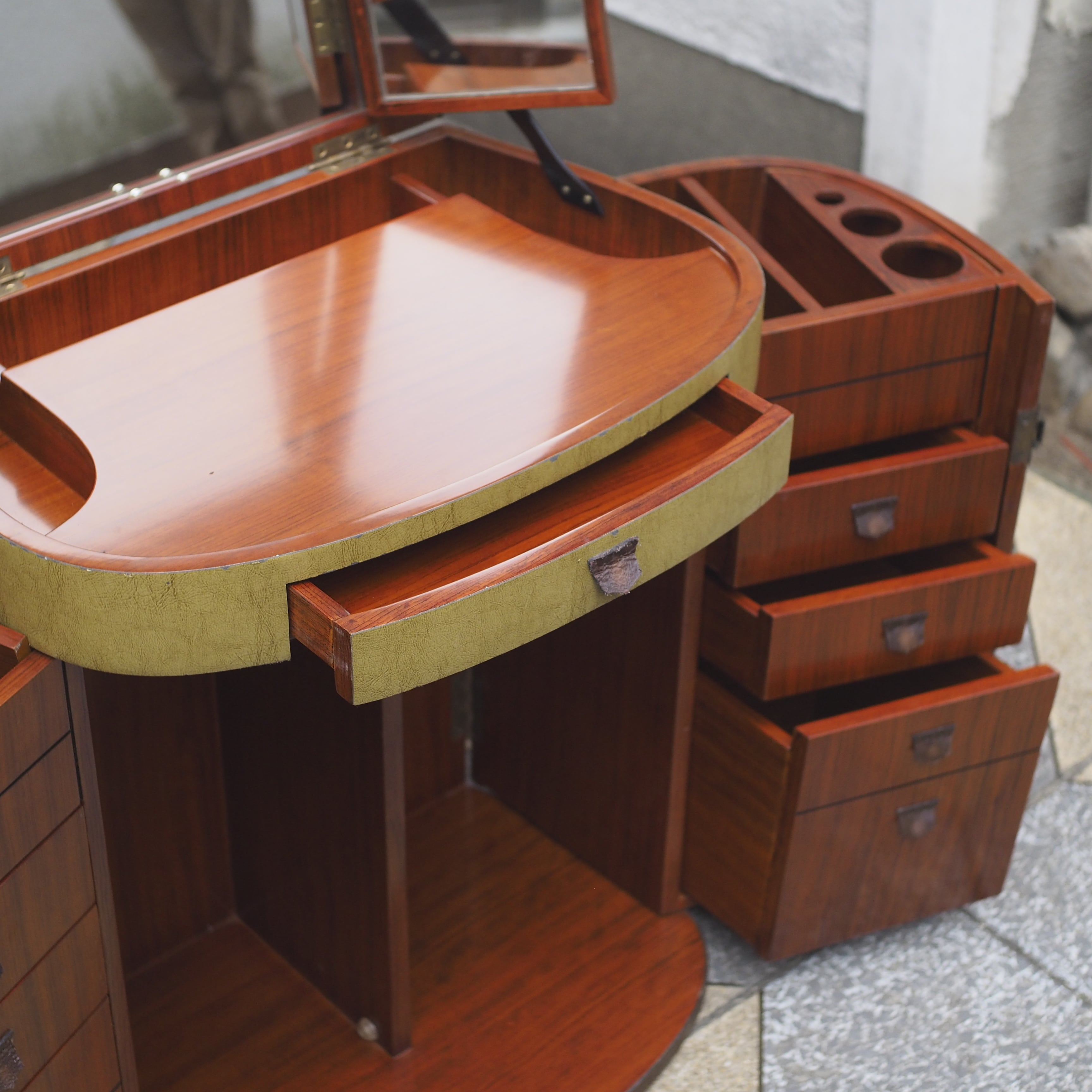 STARBAY社 MARIE GALANT ドレッサートランク コンランショップ