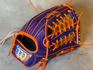 87スポーツ限定モデル【Wilson】軟式用グローブ　D8型 ［Wilson中村氏］直伝型付け