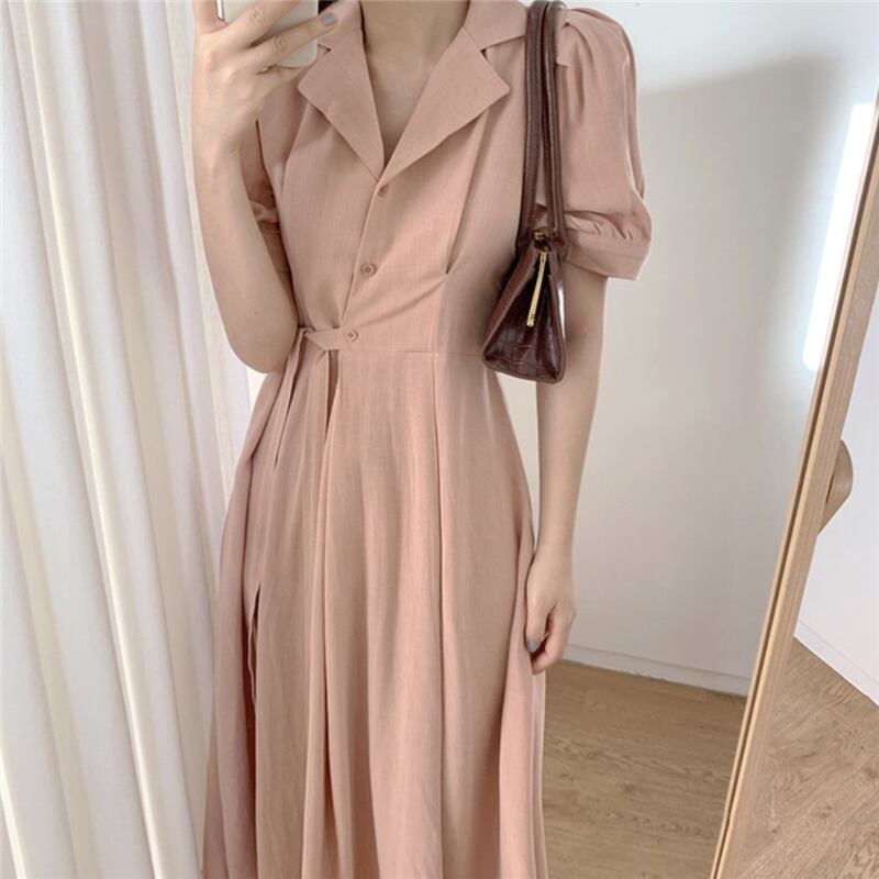 ワンピース レディース 送料無料 2色 シャツワンピース 半袖 パフスリーブ Vネック 襟付き かわいい 大人可愛い きれいめ 上品 エレガント 清楚 フェミニン おしゃれ お洒落 お嬢様 おとな ナチュラル ラブリー キュート ガーリー レトロ ロマンチック 抜け感 存在感 無地 オフィス ビジネス OL 通勤 学生 通学 デート お出かけ S M L ベージュ ピンク 夏 20代 30代 40代 50代 韓国 韓国系 着回し 普段使い 体型カバー ファッション コーデ モテ