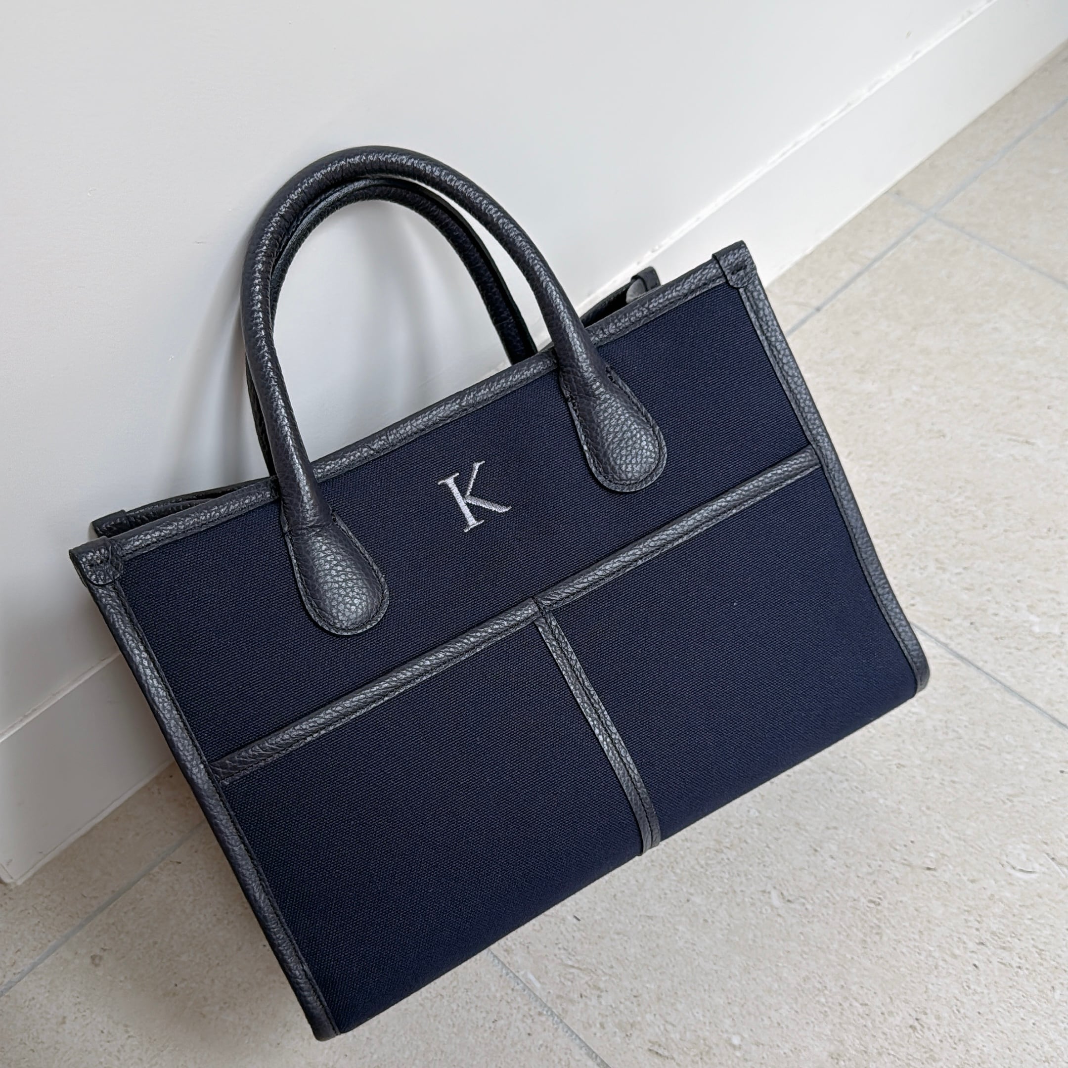 Buddy. canvas bag medium【NVY】 | NapA