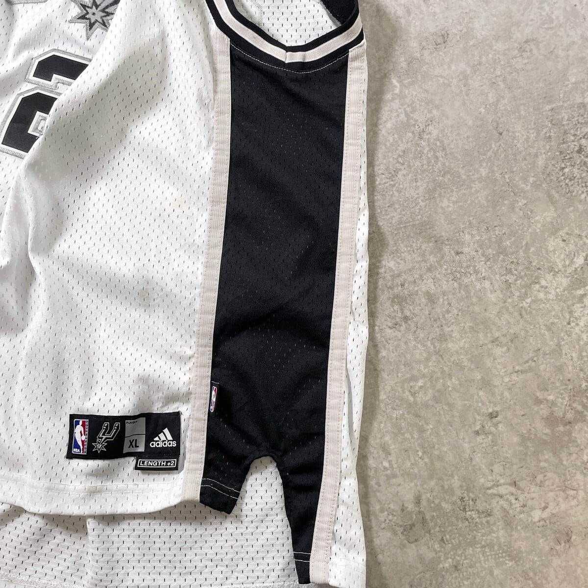 adidas NBA SAN ANTONIO SPURS ゲームシャツ メンズL 古着 サン