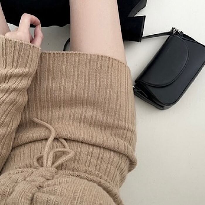 女っぽ ミニワンピ ニットワンピース 骨スト 骨格ストレート Vネック 韓国っぽ デートコーデ 大人女子 フェミニン ミニワンピース Lamitte Deco トレンド 韓国ファッション ショップ Base店 女っぽ ミニワンピ ニットワンピース 骨スト 骨格ストレート Vネック 韓国っぽ デートコーデ 大人女子 フェミニン ミニワンピース Lamitte Deco トレンド 韓国ファッション ショップ Base店