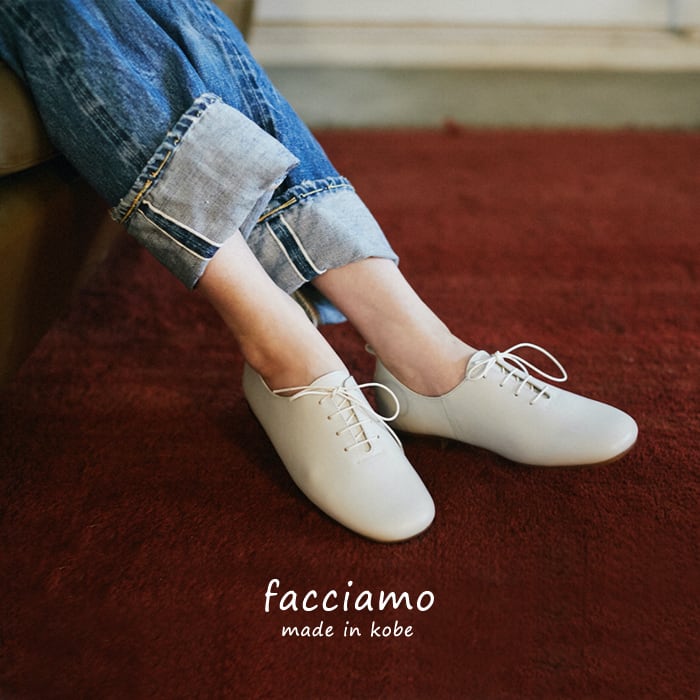美品◇SalvatoreFerragamoサルヴァトーレフェラガモ タッセルデザイン