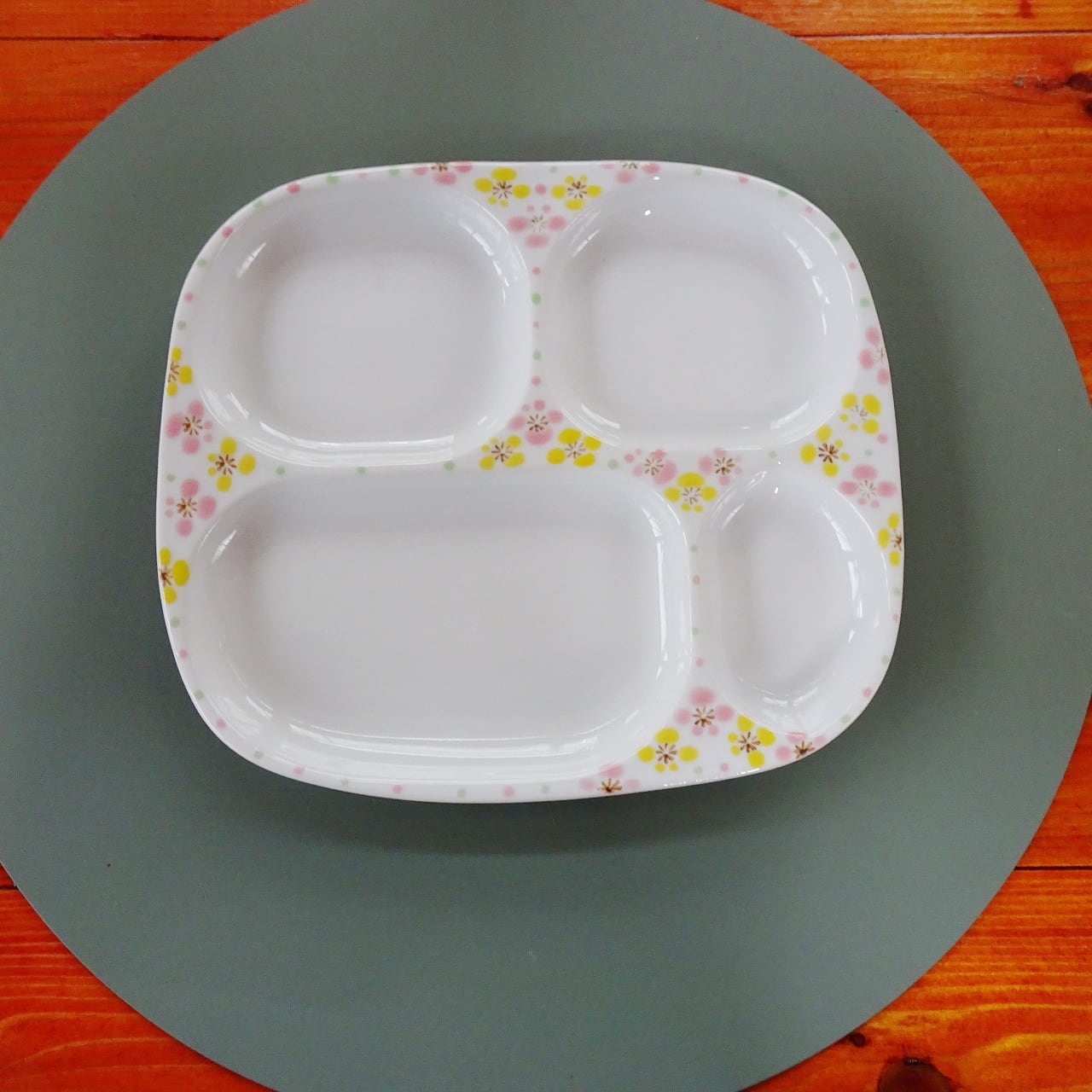 波佐見焼 花ちらし プレート皿（1ヶ入ダンボール） | 有田焼 かどすみ商店