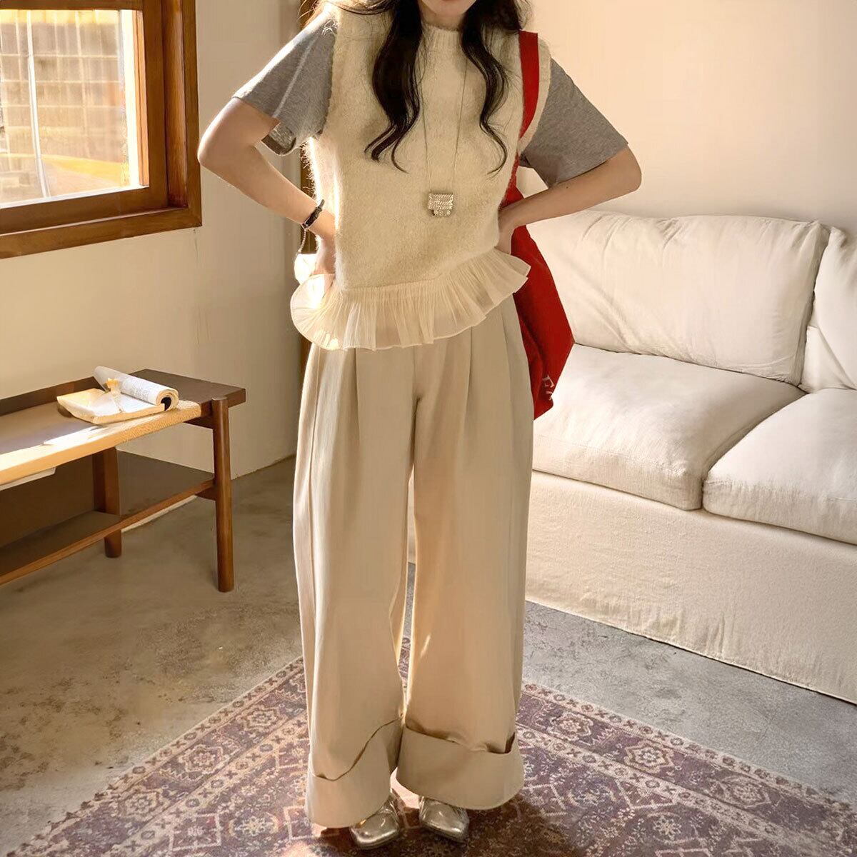 裾フリル ニット ベスト レディース 春秋冬 韓国 ジレ きれいめ 大人 かわいい 重ね着 レイヤード セーター ノースリーブ カジュアル プリーツフリル チョッキ 大人可愛い 大人女子