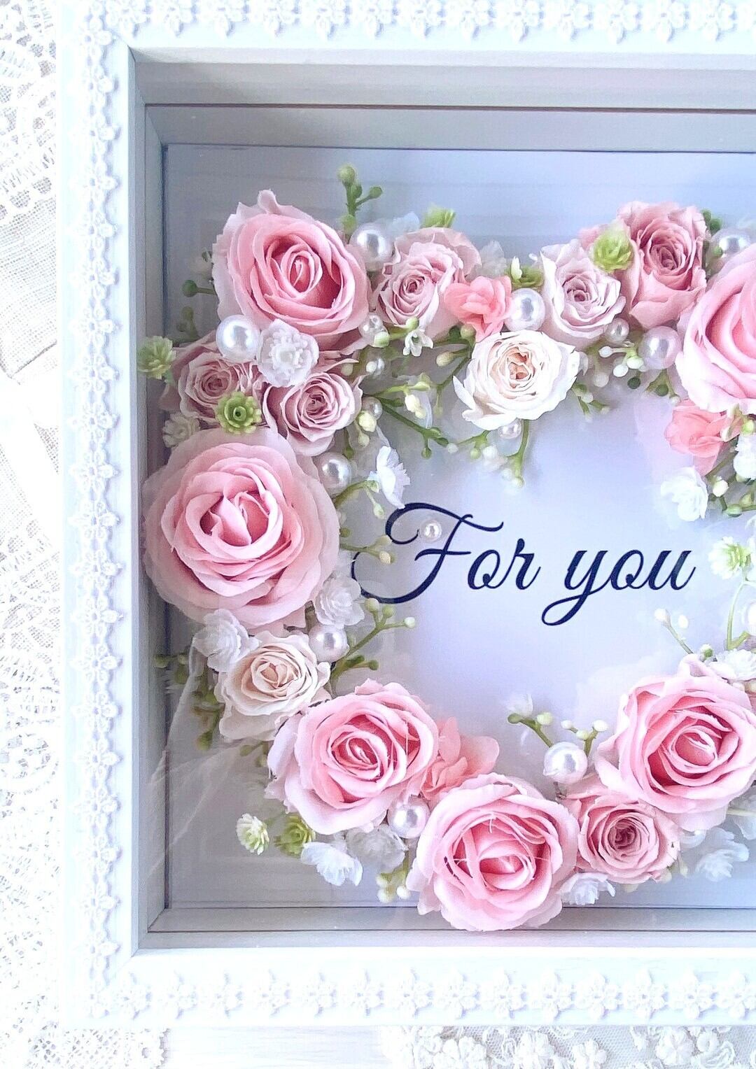 【HGF-01】 【ことばの花束フレーム】For you| やさしいピンクのハートリース| 木枠ガラスフレーム| メッセージ入り・大人のギフト| バレンタイン・記念日・誕生日に