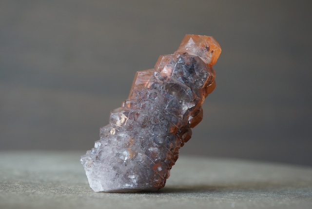 パゴダ・カルサイト/ヘマタイト Pagoda Calcite / Hematite 1754