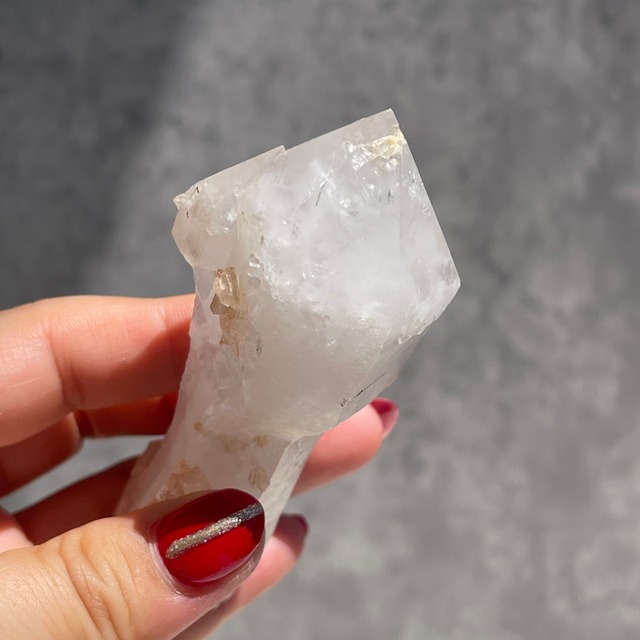 セプター形状【マダガスカル産 クォーツ】⑤ 水晶（石英）鉱物 天然石 パワーストーン　　