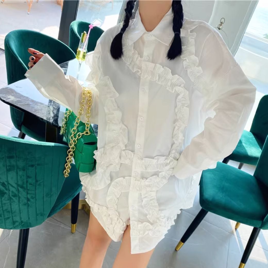 ear ruffles shirt <2colors>