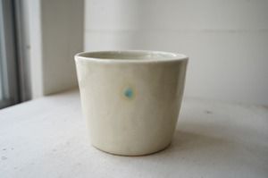 4 カップ小  磁器 川上諒子 Ryoko Kawakami　15