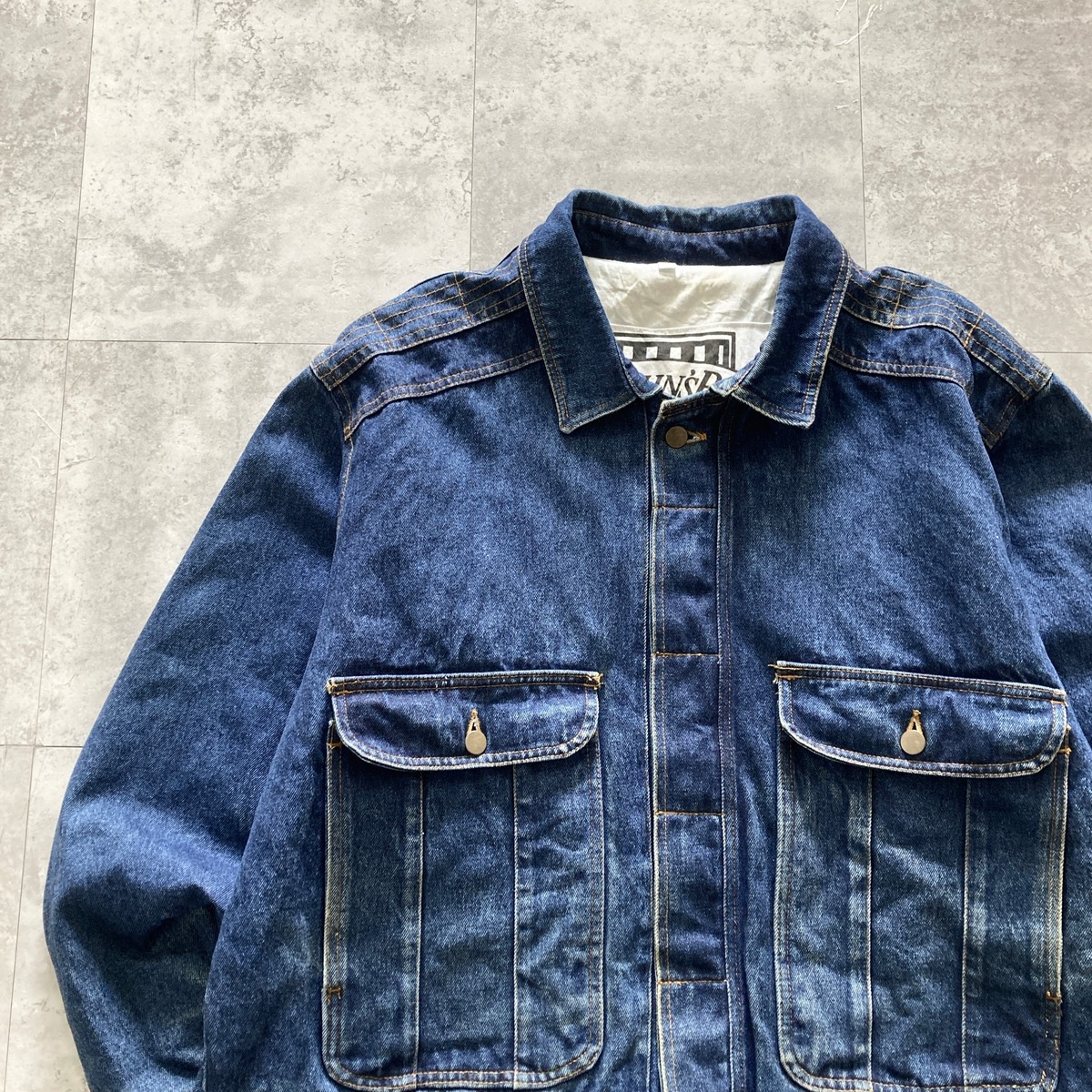 Size.XL】ST.JOHN