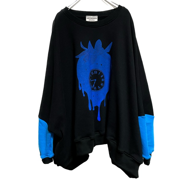UNFINISHED非常識ないちごオーバーサイズトレーナーBlue×Black