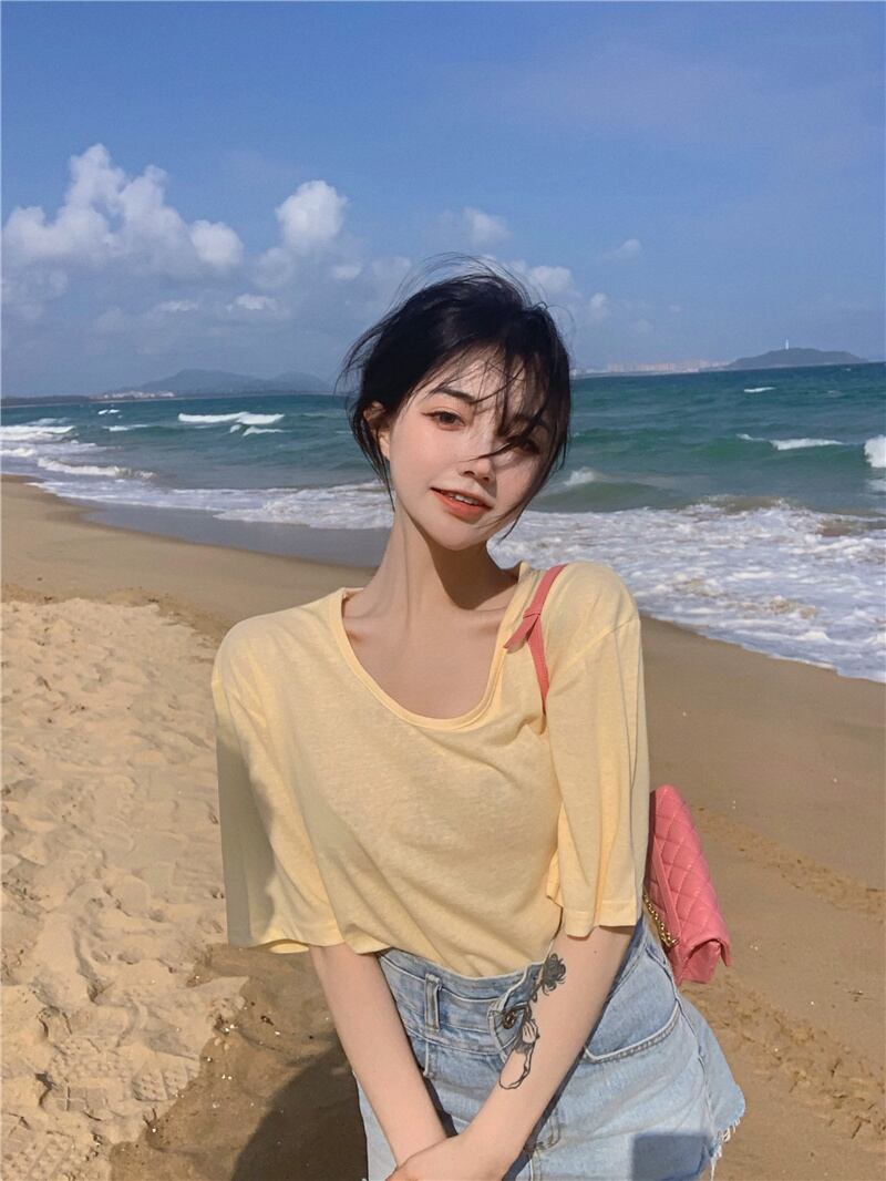 Tシャツ サマー薄手カジュアルルーズホワイトトップス 夏物 ブラックストロベリース38295214511