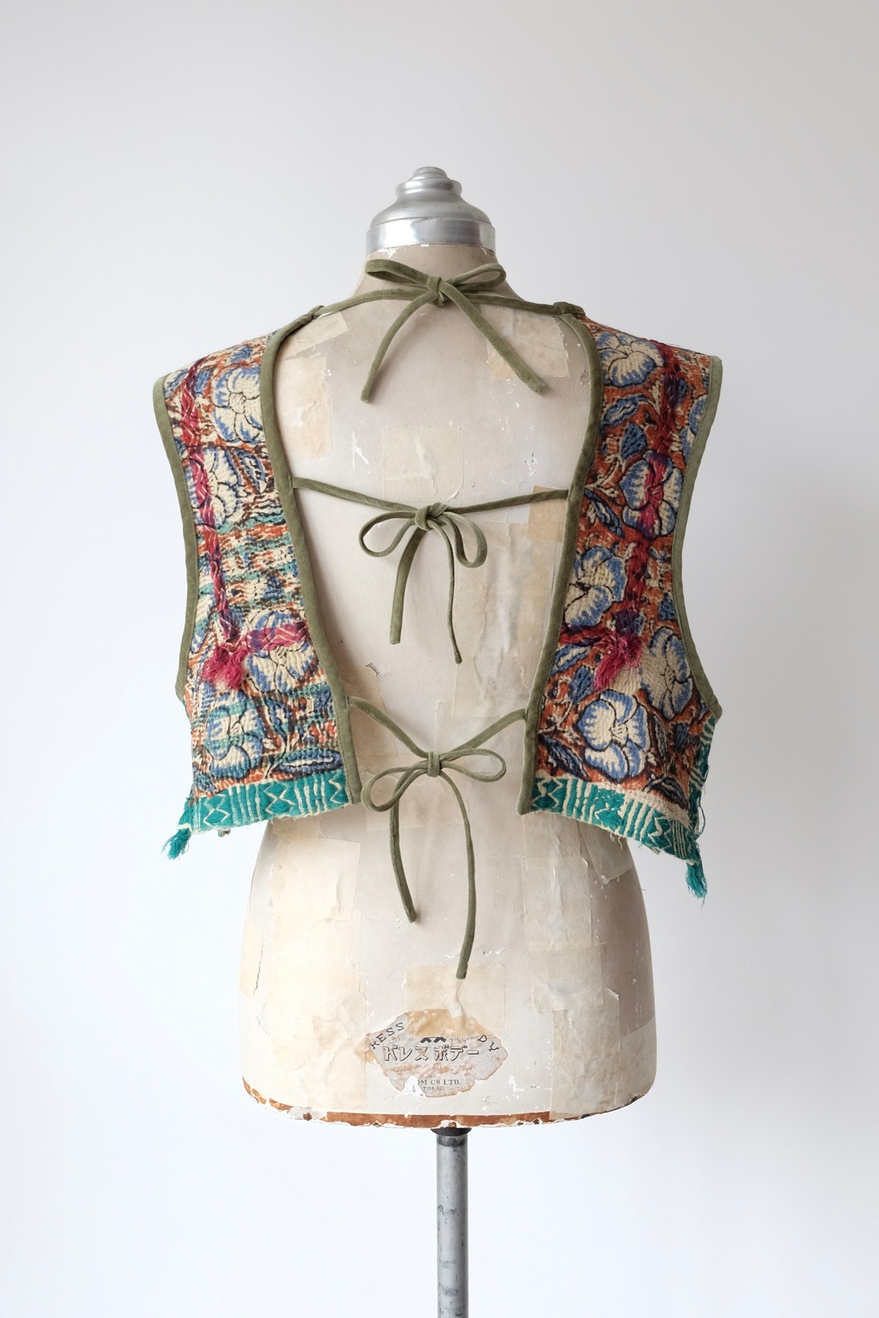 Back ribbon guduri vest / green（ショート丈）
